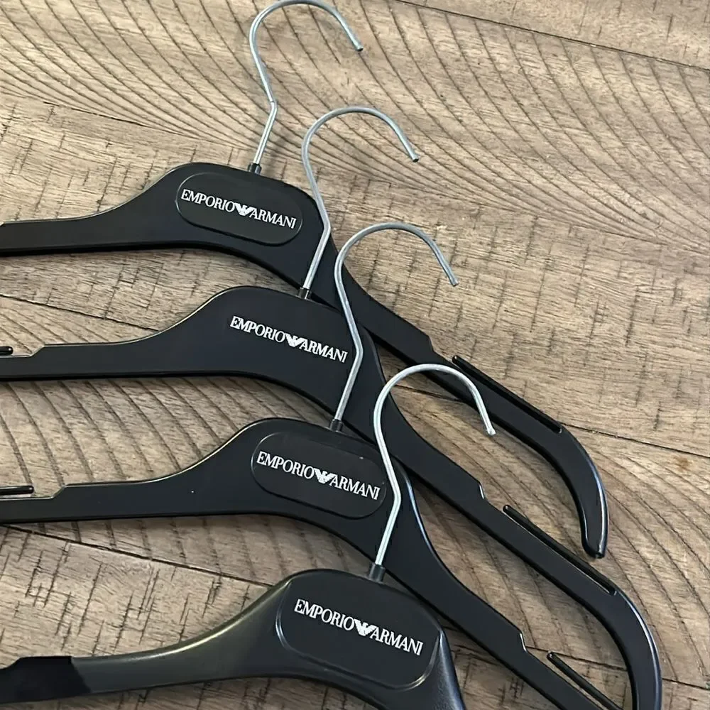 Emporio Armani Shirt 👚 & Sweater Hangars (1 w/ velvet) Set of 4 Get Organized.